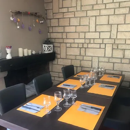 Hotel Logis Le Provençal Euville