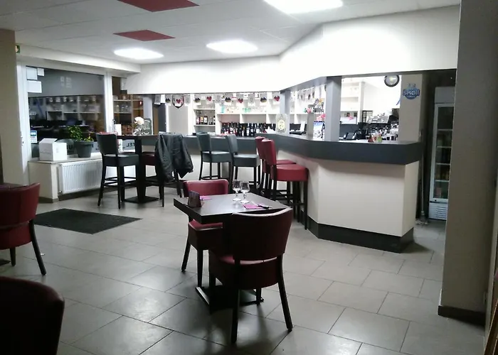 Hotel Logis Le Provencal Euville