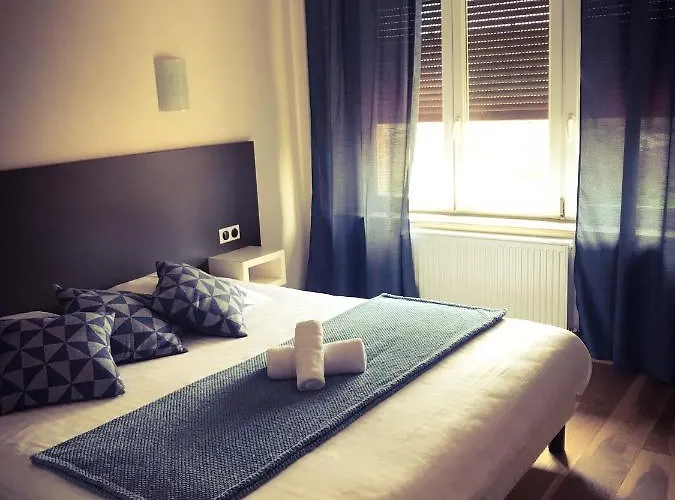 Logis Le Provençal 2* Euville